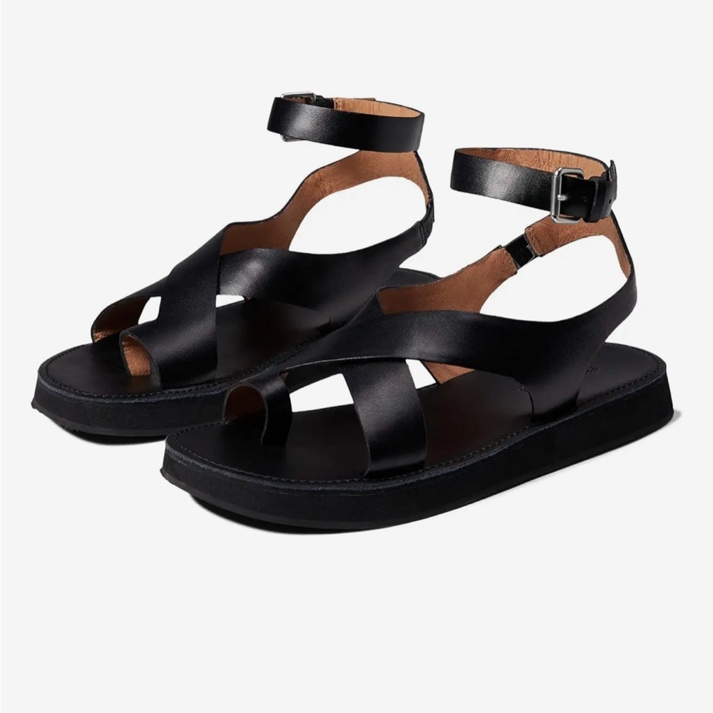 Never worn Madewell Natasha Flatform Sandal size 7 1/2